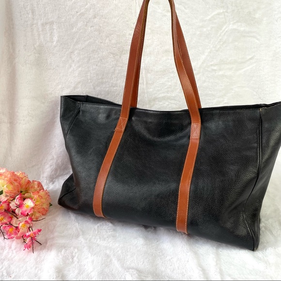 Charles Klein Handbags - Charles Klein Made in Italy Large Tote Bag